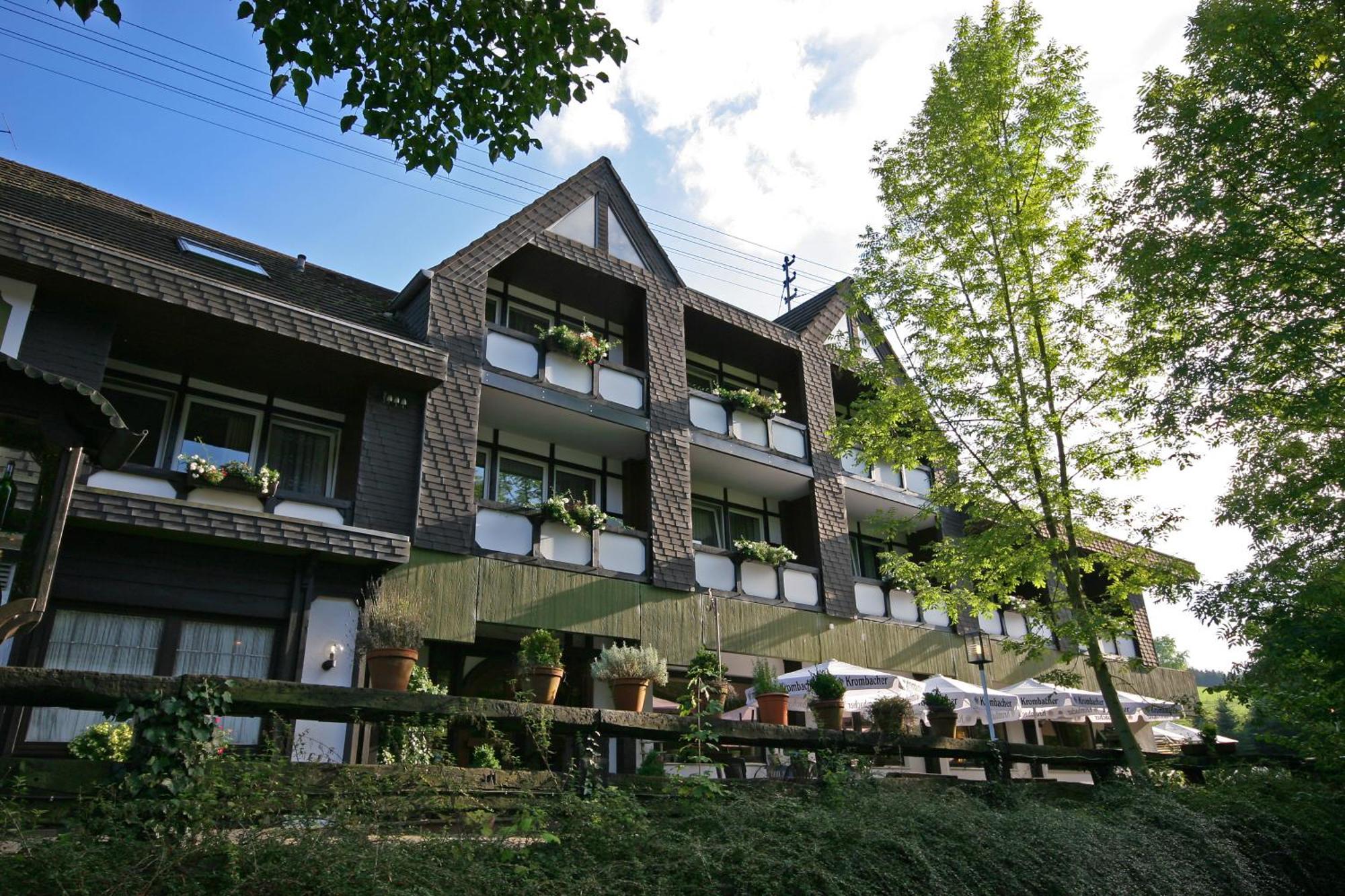 Landhotel Laarmann Леннештадт Экстерьер фото